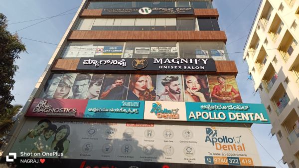 Magnify Unisex Salon | BEAUTY SALOON, MAKEUP STUDI