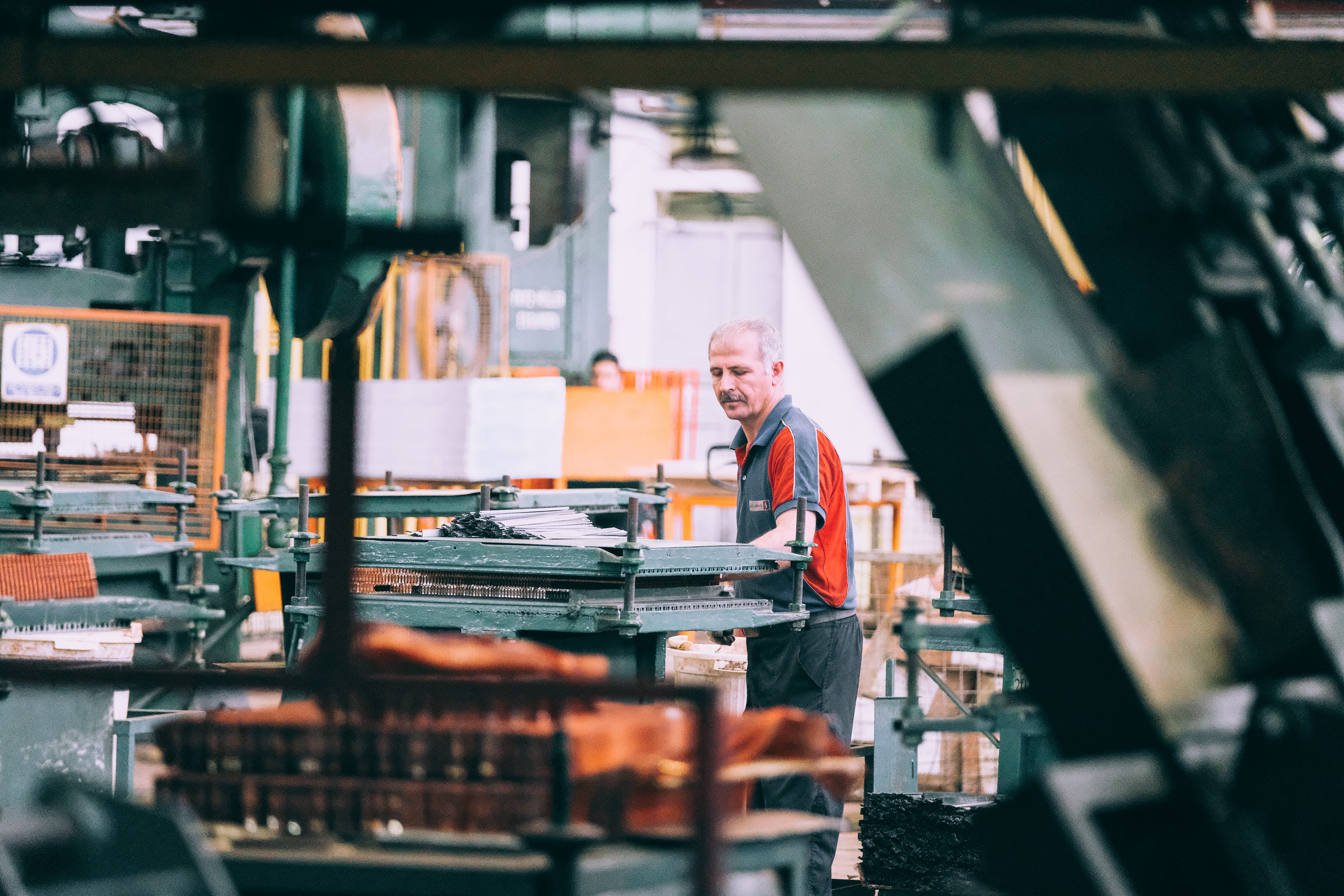 Exploring India's Manufacturing Sector: Prospects and Trends